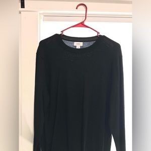 Men’s old navy sweater